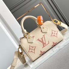 Louis Vuitton Speedy Bags